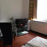 Hotell Goldener Hahn 2*