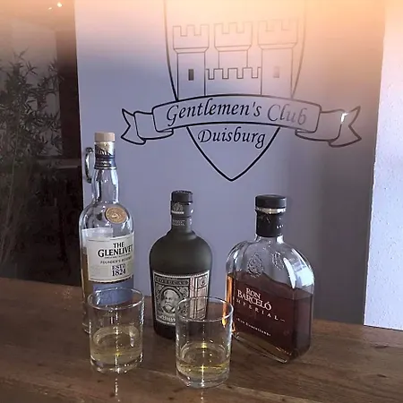 Goldener Hahn Szálloda Duisburg