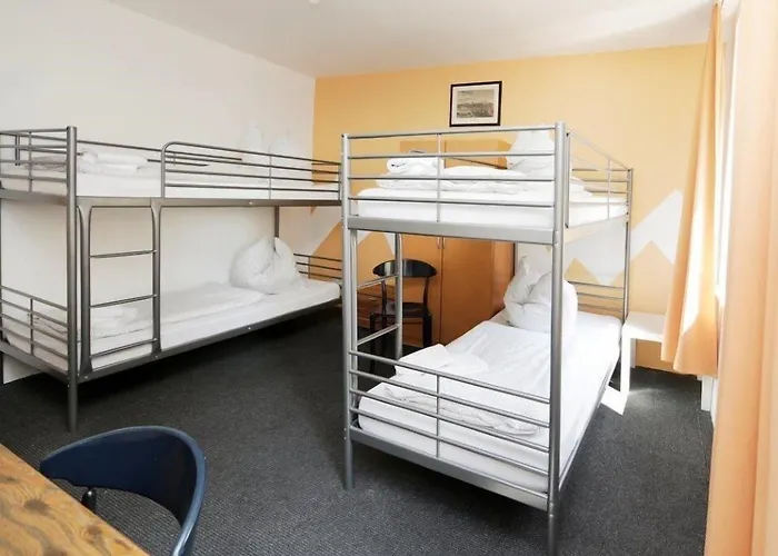 Goldener Hahn דיסבורג