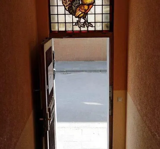 Goldener Hahn מלון דיסבורג