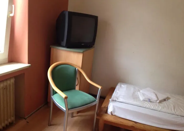 Goldener Hahn 2* דיסבורג