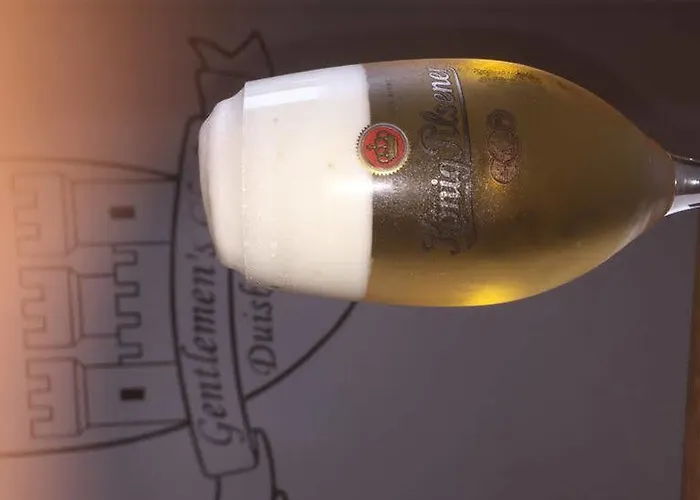 Goldener Hahn 2* דיסבורג